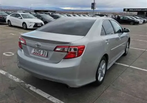 Toyota Camry 2014 Tbilisi