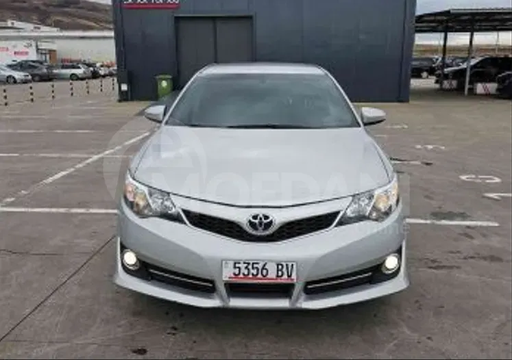 Toyota Camry 2.5L 2014 Тбилиси - изображение 1