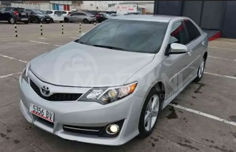 Toyota Camry 2.5L 2014 Тбилиси - изображение 2