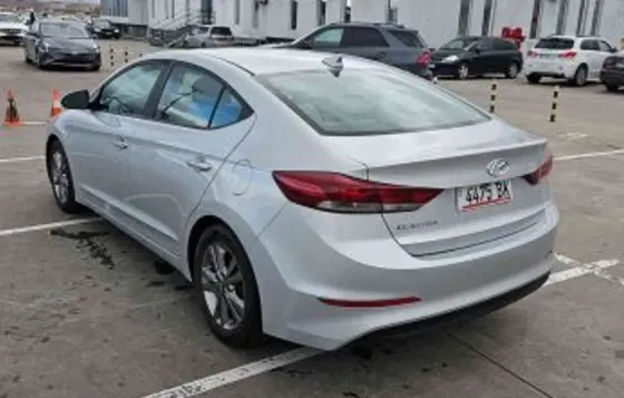 Hyundai Elantra 2018 თბილისი