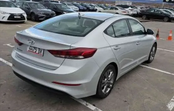 Hyundai Elantra 2018 თბილისი