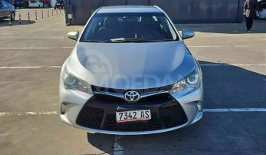 Toyota Camry 2.5L 2015 Тбилиси - изображение 1