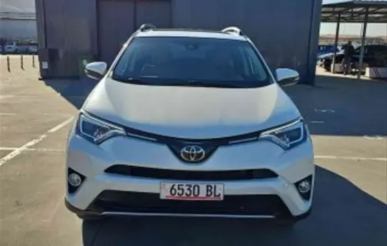 Toyota Rav4 2017 Tbilisi