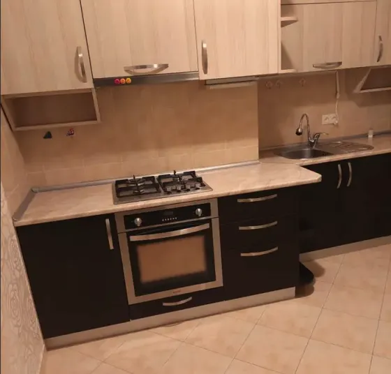 ქირავდება 2 ოთახიანი ბინა 80მ² 11/15 სართ თბილისი