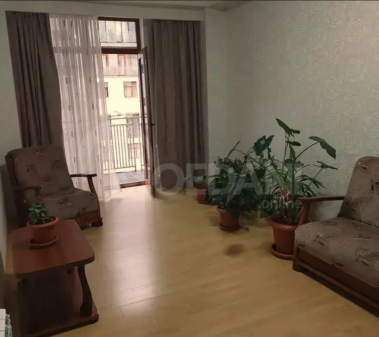 ქირავდება 2 ოთახიანი ბინა 80მ² 11/15 სართ თბილისი - photo 9