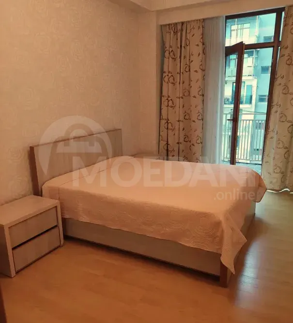 ქირავდება 2 ოთახიანი ბინა 80მ² 11/15 სართ თბილისი - photo 3