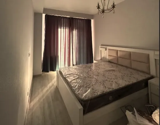 ქირავდება 3 ოთახიანი ბინა 90მ² 5/12 სართ თბილისი