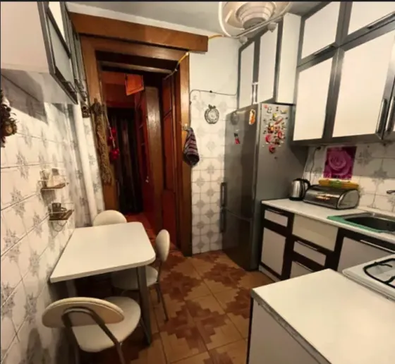 ქირავდება 3 ოთახიანი ბინა 80მ² 5/10 სართ თბილისი