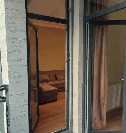 ქირავდება 2 ოთახიანი ბინა 55მ² 11/14 სართ თბილისი