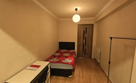 ქირავდება 3 ოთახიანი ბინა 70მ² 7/10 სართ თბილისი