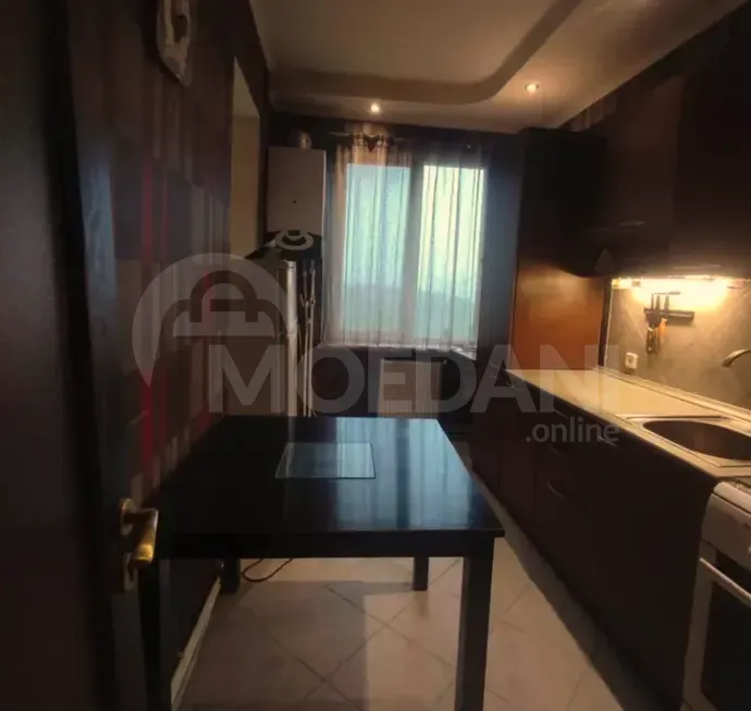 ქირავდება 3 ოთახიანი ბინა 90მ² 5/10 სართ თბილისი - photo 2