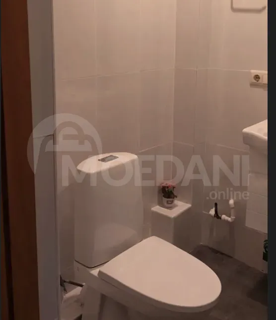 ქირავდება 2 ოთახიანი ბინა 60მ² 5/10 სართ თბილისი - photo 4