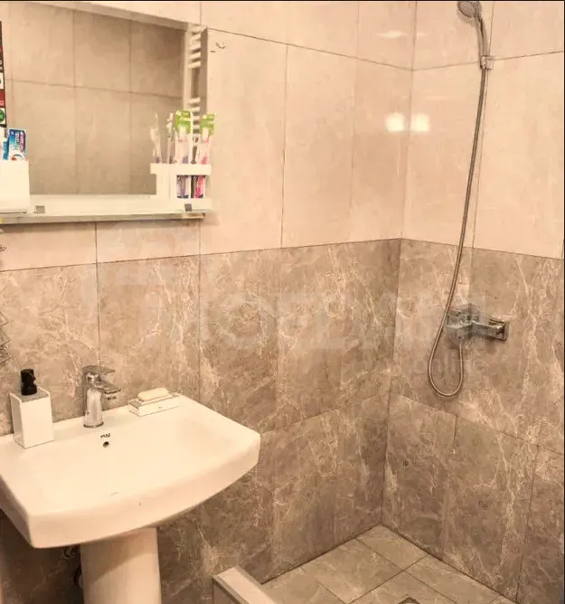 Сдам 3-комн. квартиру 80м² 2/2 эт. Тбилиси - изображение 6