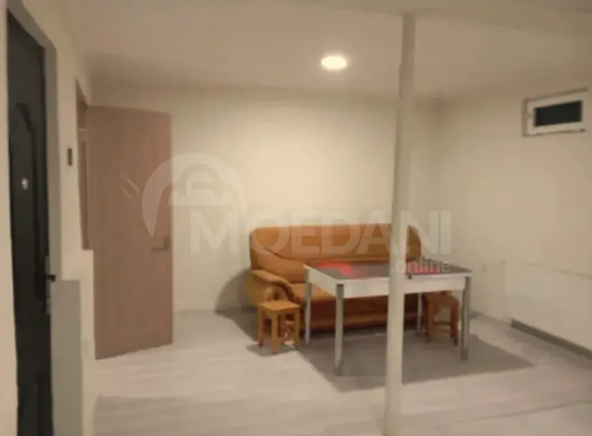 ქირავდება 2 ოთახიანი ბინა 50მ² 2/2 სართ თბილისი - photo 3