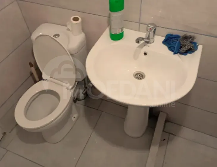 ქირავდება 2 ოთახიანი ბინა 50მ² 2/2 სართ თბილისი - photo 6