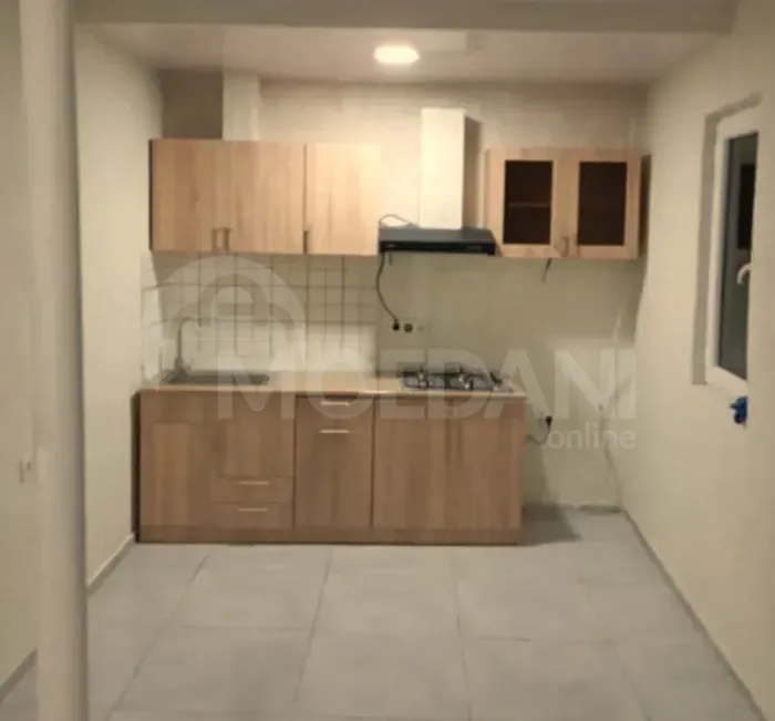 ქირავდება 2 ოთახიანი ბინა 50მ² 2/2 სართ თბილისი - photo 1