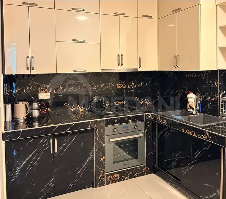 Сдам 3-комн. квартиру 100м² 11/16 эт. Батуми - изображение 1