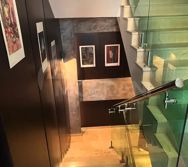 Იყიდება მთლიანი შენობა კომერციული ფართი ვაკეში თბილისი - photo 4