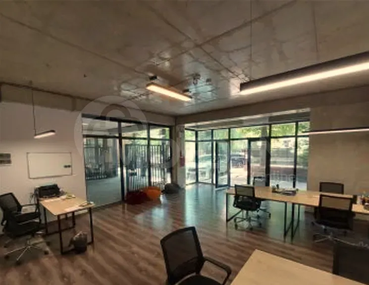 Сдается коммерческое офисное помещение в Чугурети Тбилиси - изображение 1