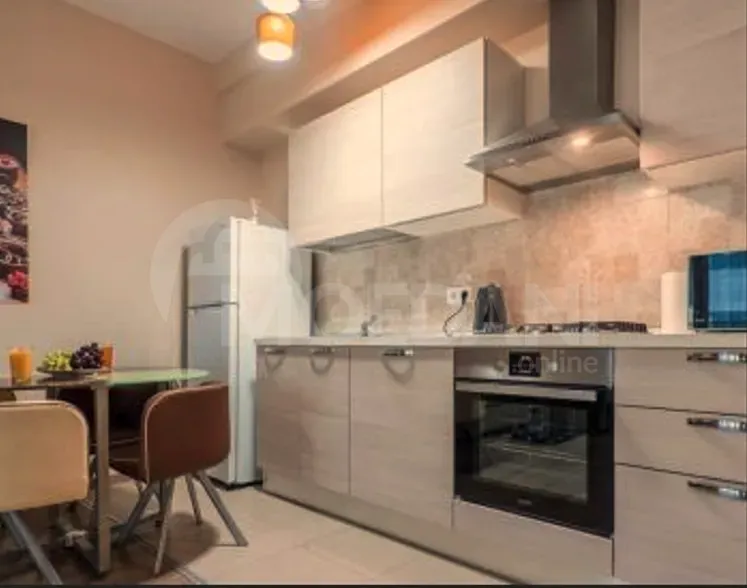 ქირავდება 2 ოთახიანი ბინა 57მ² 16/21 სართ თბილისი - photo 6