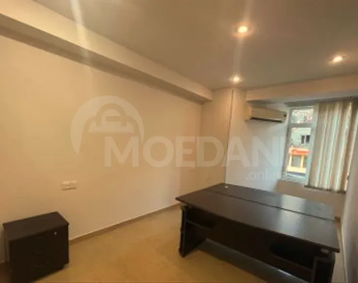 Офисно-торговое помещение Тбилиси - изображение 2