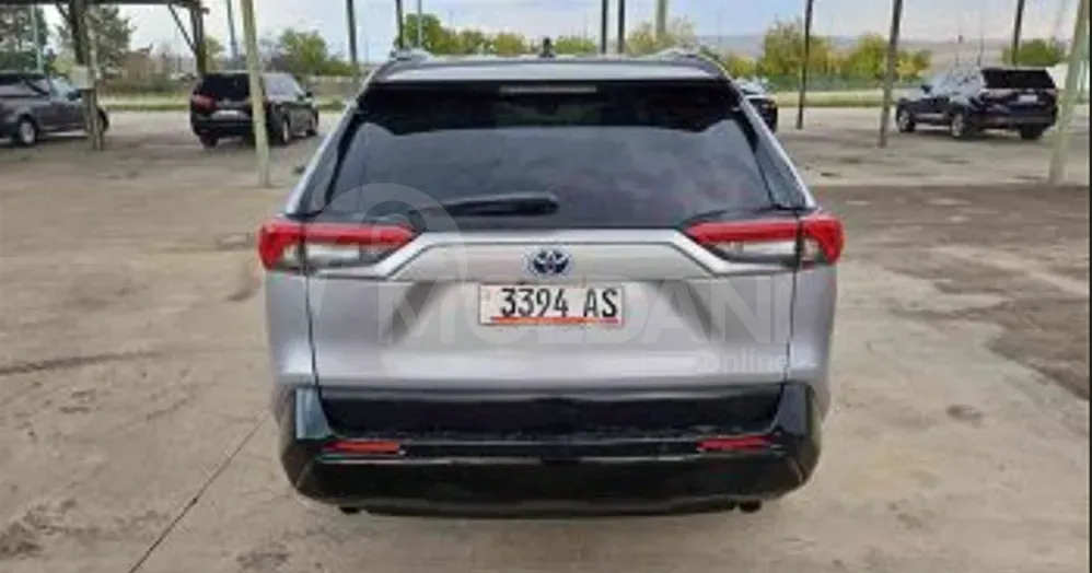 Toyota RAV4 2.5L 2021 Тбилиси - изображение 3