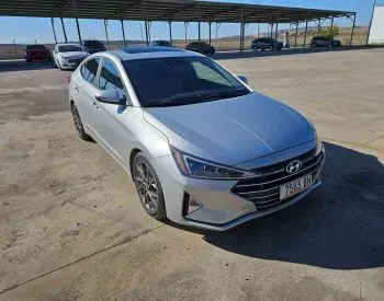 Hyundai Elantra 2019 თბილისი