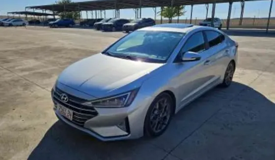 Hyundai Elantra 2019 თბილისი