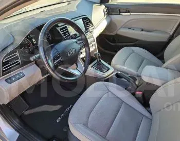 Hyundai Elantra 2019 Tbilisi - photo 9
