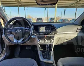 Hyundai Elantra 2019 Tbilisi - photo 5