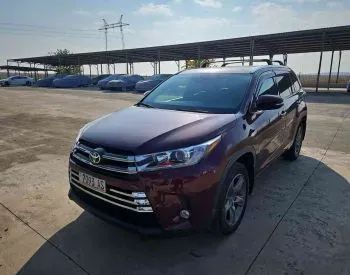 Toyota Highlander 2018 Tbilisi