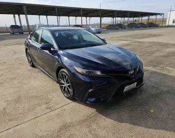 Toyota Camry 2021 Тбилиси