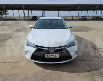 Toyota Camry 2.5L 2016 Тбилиси - изображение 1