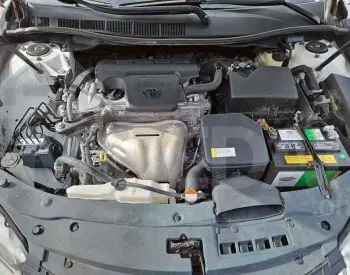 Toyota Camry 2.5L 2016 Тбилиси - изображение 10