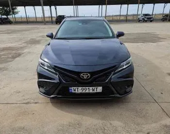 Toyota Camry 2021 Тбилиси