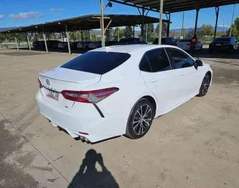 Toyota Camry 2019 Тбилиси