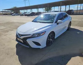 Toyota Camry 2019 Тбилиси