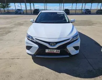 Toyota Camry 2019 Тбилиси