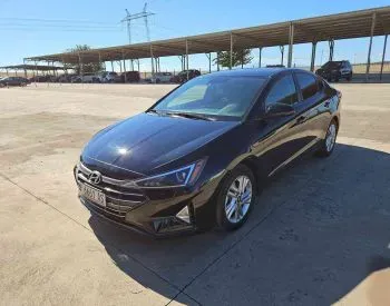 Hyundai Elantra 2019 თბილისი