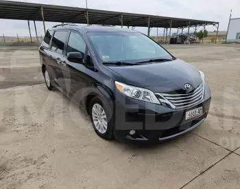 Toyota Sienna 3.5L 2016 Тбилиси - изображение 3