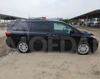 Toyota Sienna 3.5L 2016 Тбилиси - изображение 4