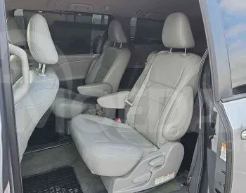 Toyota Sienna 3.5L 2015 თბილისი - photo 7