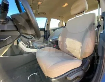 Hyundai Elantra 2016 Tbilisi - photo 3