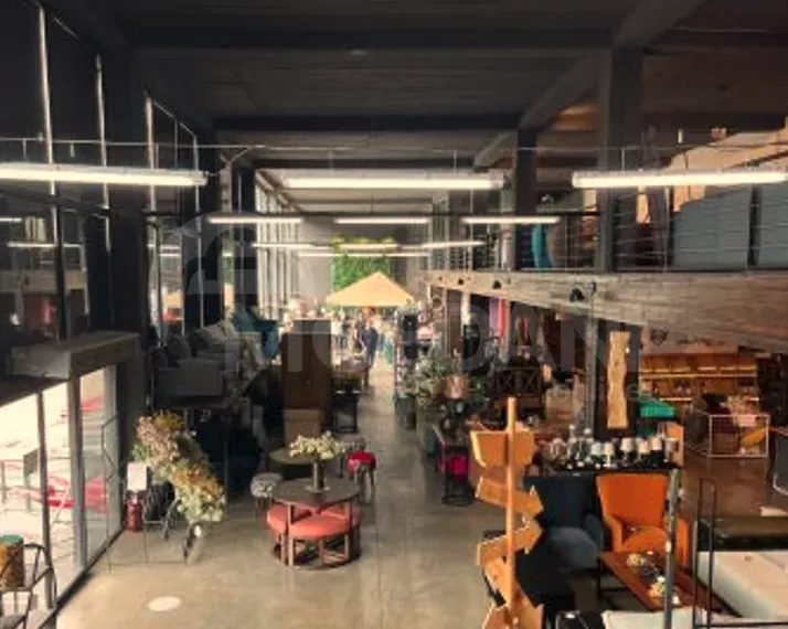 Сдается в аренду торгово-офисное помещение в с. в Дигоме.. Тбилиси - изображение 2