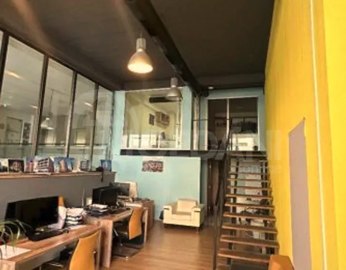 Сдается в аренду торгово-офисное помещение.... Тбилиси - изображение 2