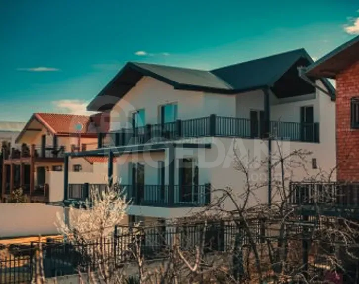 სახლი 480м² თბილისი - photo 1