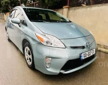 Toyota Prius 1.8L 2015 Тбилиси - изображение 3