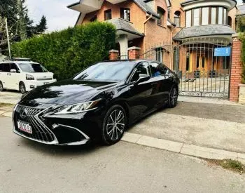 Lexus ES 2022 Tbilisi