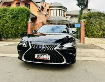 Lexus ES 2022 Tbilisi