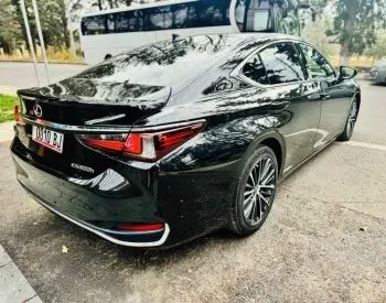 Lexus ES 2022 Tbilisi